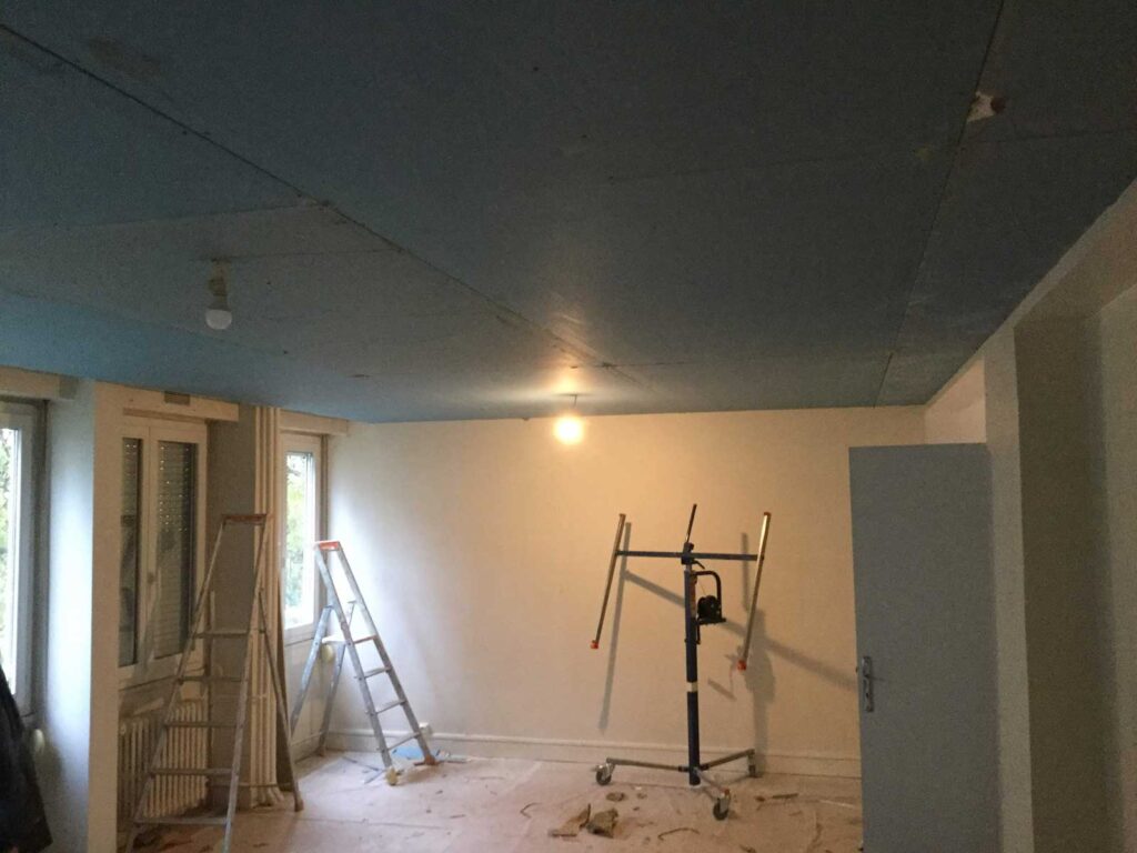 besoin d&rsquo;un artisan sp&eacute;cialis&eacute; en r&eacute;novation &agrave; paris 13 ? profitez de services personnalis&eacute;s pour vos travaux d&rsquo;appartement ou maison : peinture, plomberie, &eacute;lectricit&eacute;, am&eacute;nagement int&eacute;rieur et plus. devis gratuit et rapidit&eacute; d&rsquo;intervention !