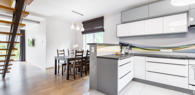 d&eacute;couvrez la check-list compl&egrave;te des travaux &agrave; r&eacute;aliser pour r&eacute;nover votre cuisine &agrave; paris 13 : &eacute;tapes cl&eacute;s, conseils pratiques et astuces pour un chantier r&eacute;ussi !