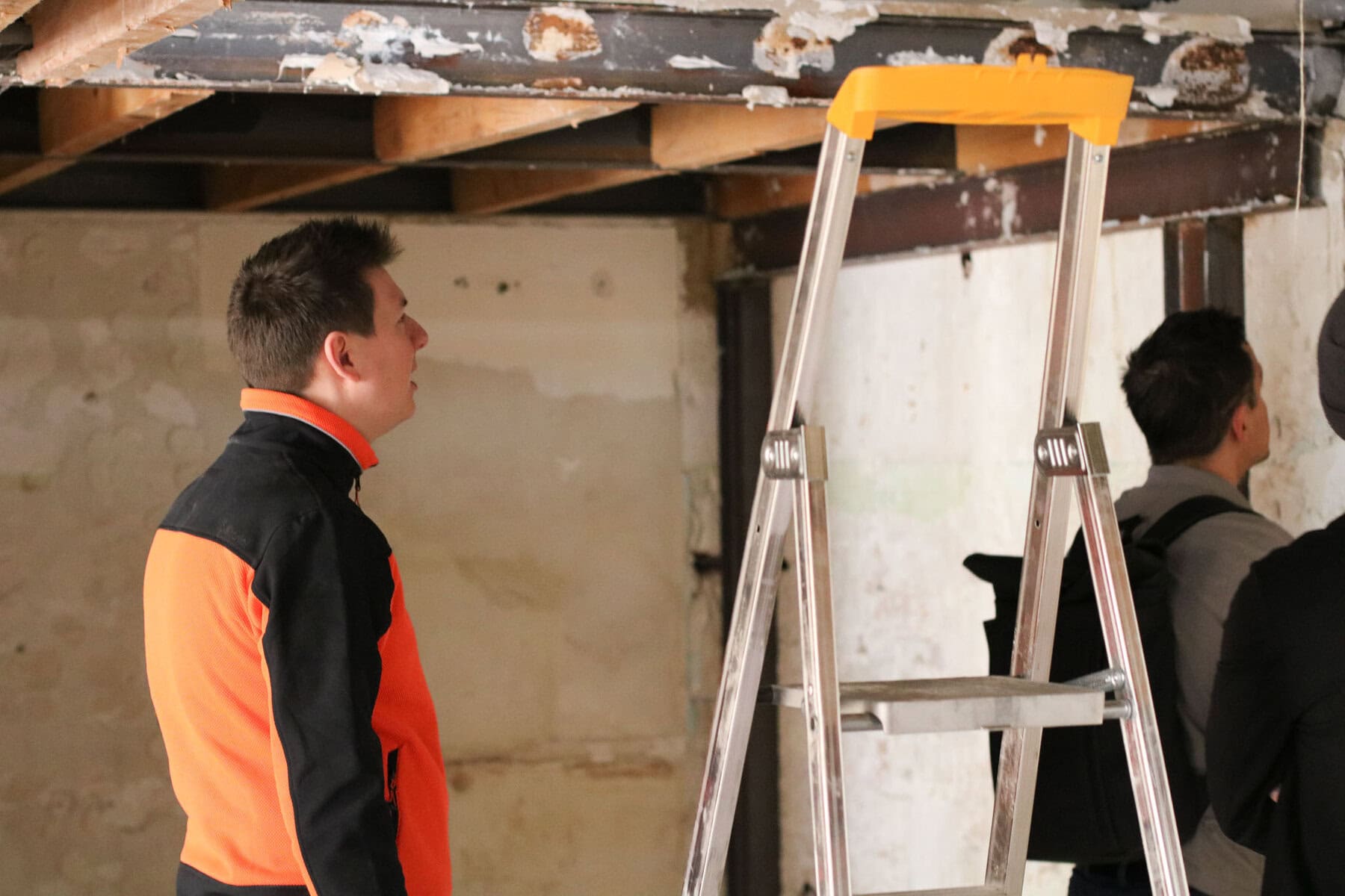 d&eacute;couvrez nos services de construction et r&eacute;novation pour donner vie &agrave; vos projets immobiliers. expertise, qualit&eacute; et accompagnement sur mesure pour tous vos travaux, de la conception &agrave; la r&eacute;alisation.