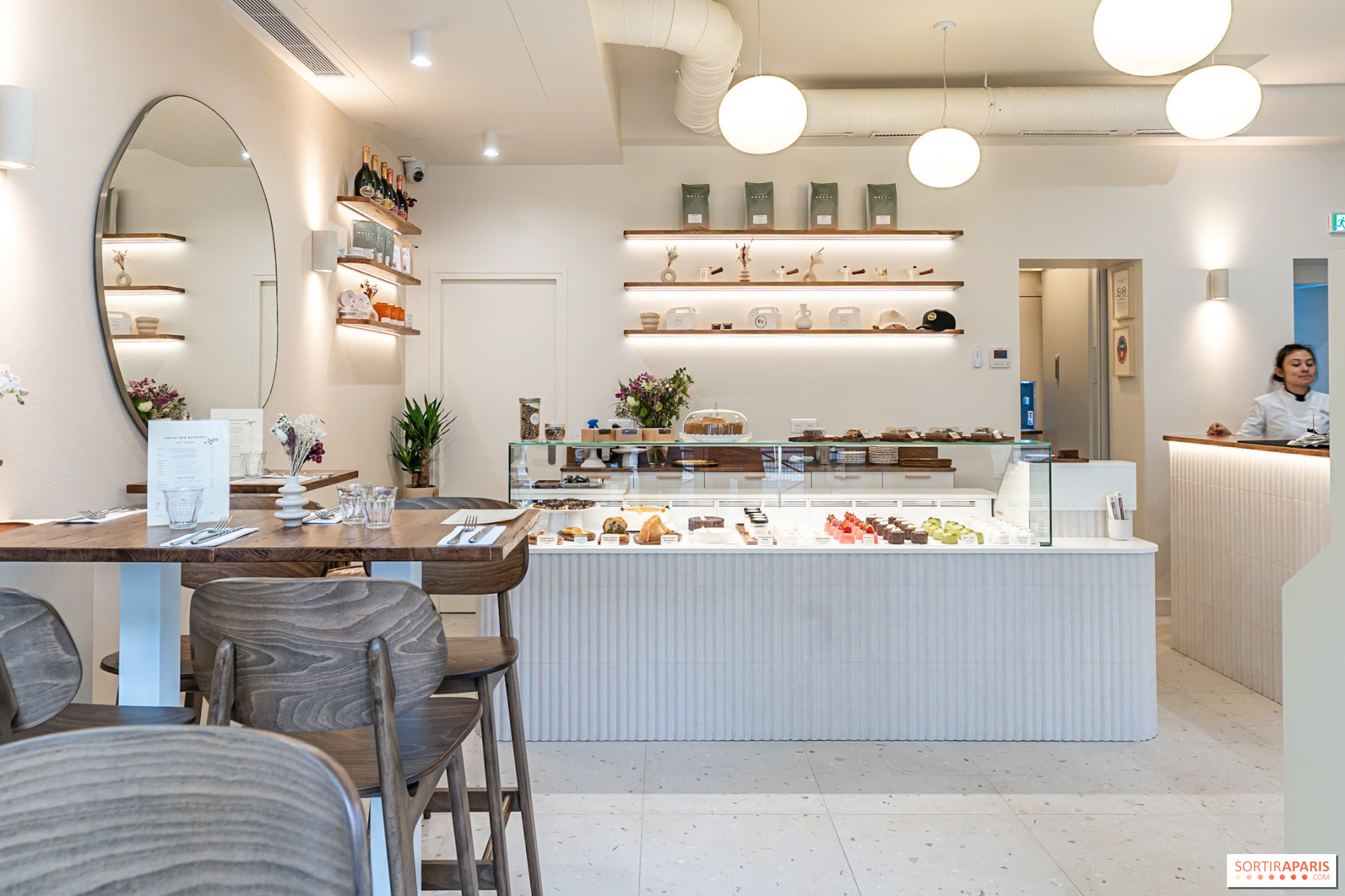 d&eacute;couvrez des cuisines fonctionnelles sur-mesure &agrave; paris 13 : conception, am&eacute;nagement et r&eacute;novation pour optimiser votre espace et faciliter votre quotidien. devis gratuit.