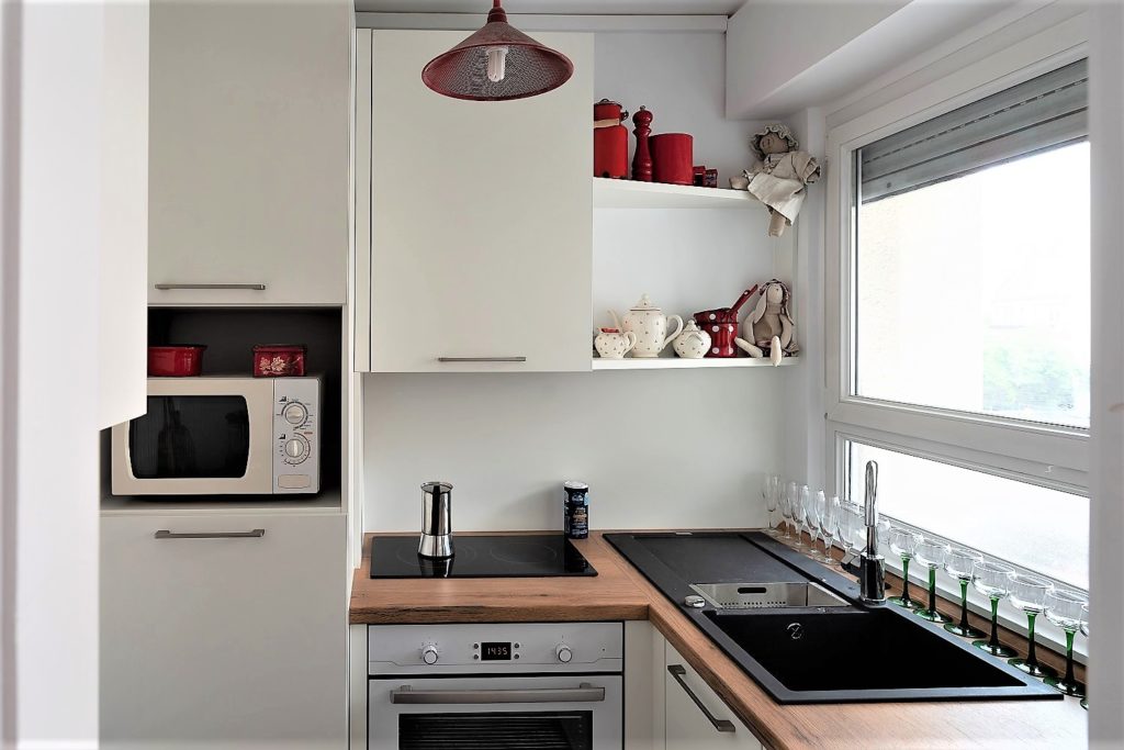 rénovez votre petite cuisine à paris 13 avec des solutions sur-mesure : optimisation de l’espace, design moderne et matériaux de qualité. demandez votre devis gratuit !