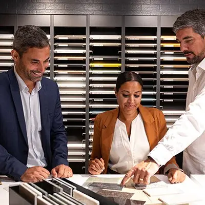 trouvez facilement des entrepreneurs spécialisés en rénovation près de chez vous. comparez les professionnels locaux, consultez leurs avis et obtenez des devis gratuits pour vos projets de rénovation.