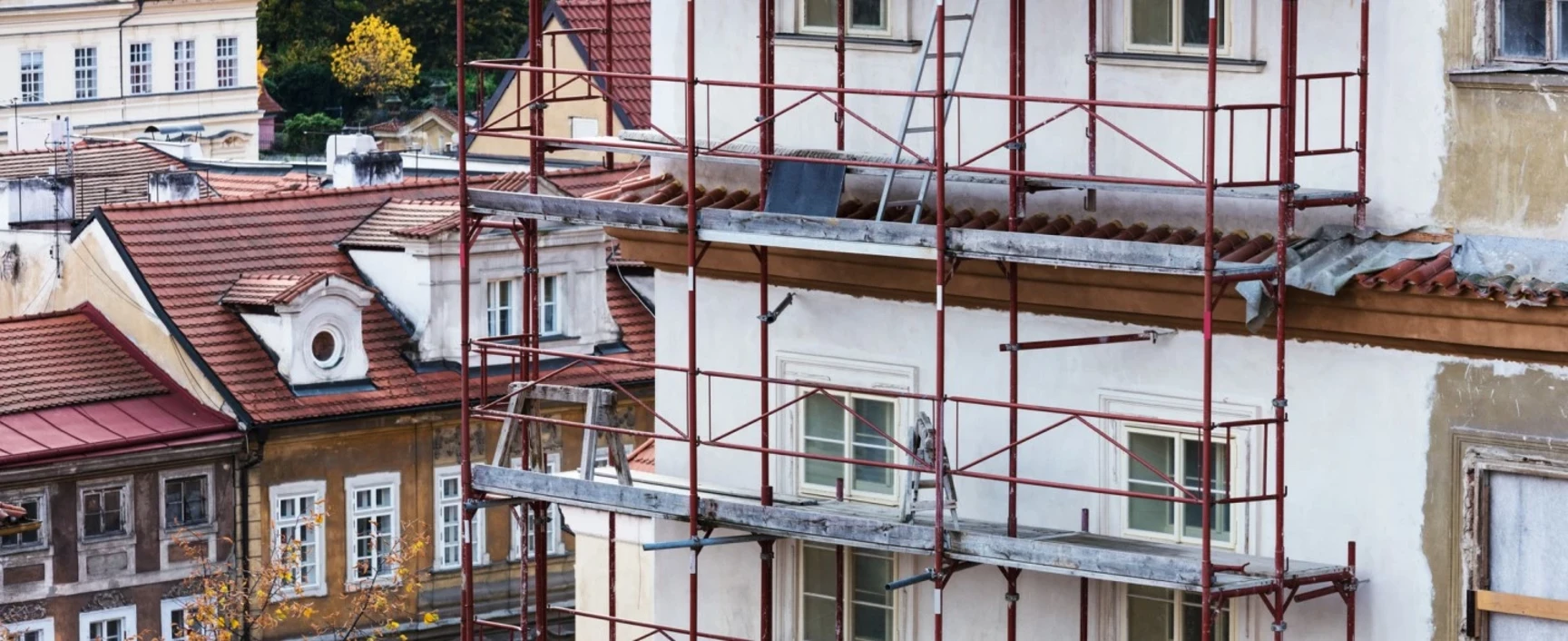 d&eacute;couvrez nos conseils et solutions pour la r&eacute;novation de b&acirc;timents : optimisation &eacute;nerg&eacute;tique, modernisation des espaces et respect des normes. am&eacute;liorez la valeur et le confort de vos locaux gr&acirc;ce &agrave; nos experts.