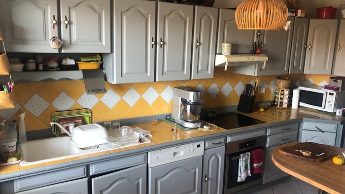 d&eacute;couvrez nos conseils et astuces pour r&eacute;ussir la r&eacute;novation de votre cuisine : id&eacute;es d&rsquo;am&eacute;nagement, choix des mat&eacute;riaux, tendances d&eacute;co et accompagnement &eacute;tape par &eacute;tape pour transformer votre espace culinaire.