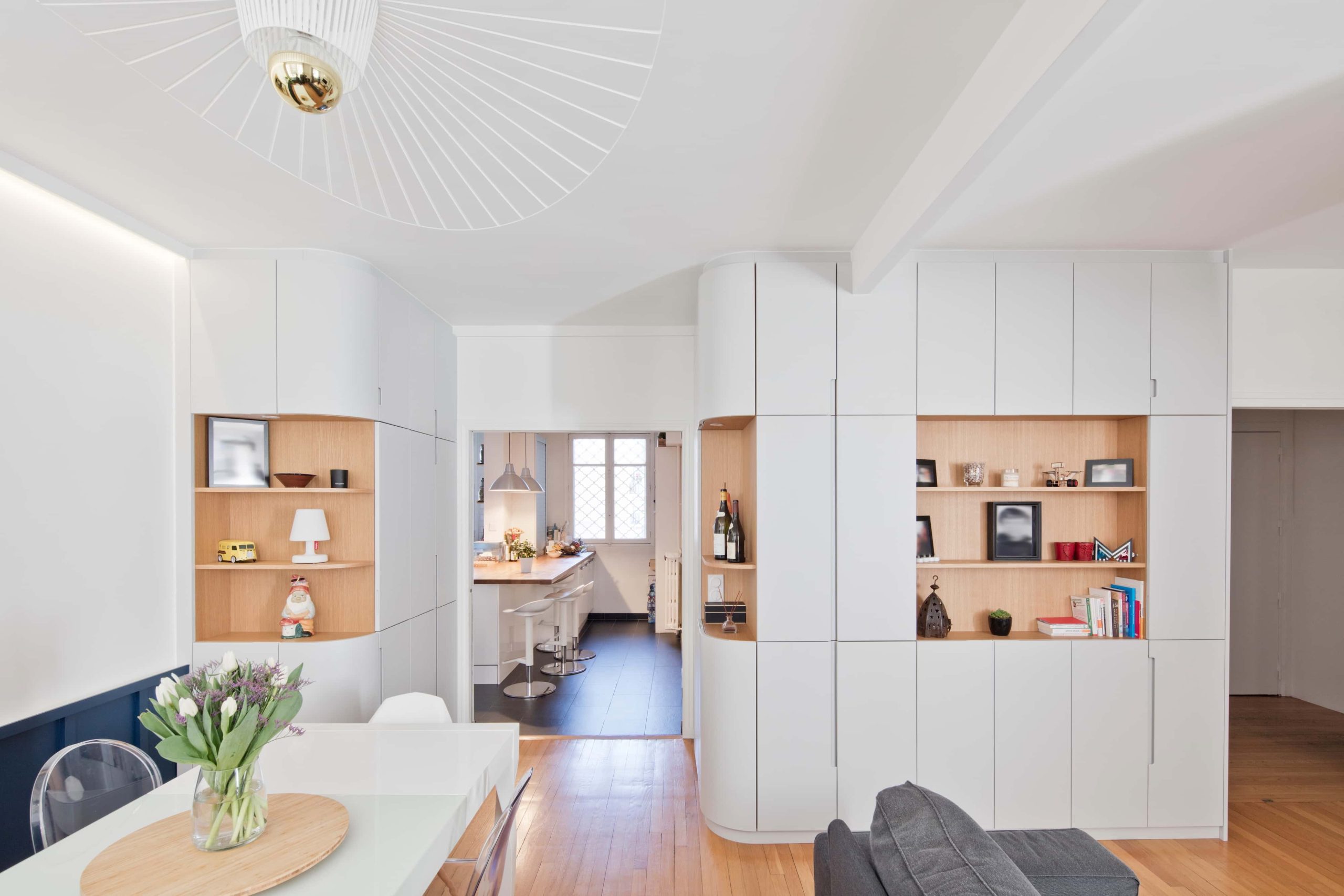 découvrez nos conseils et solutions pour réussir votre rénovation intérieure : idées déco, astuces travaux et tendances pour transformer votre maison ou appartement selon vos envies.