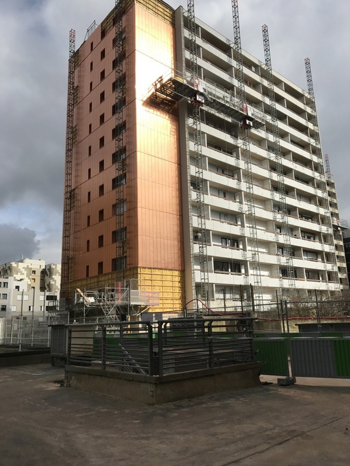 confiez la r&eacute;novation de votre logement &agrave; paris 75013 &agrave; des professionnels qualifi&eacute;s. am&eacute;liorez confort et valeur de votre bien avec des travaux sur mesure, r&eacute;alis&eacute;s dans les meilleurs d&eacute;lais.