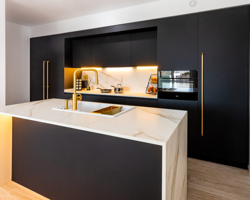 Les tendances 2025 pour une cuisine moderne à Paris 13 découvrez les tendances cuisine 2025 à paris 13 : matériaux innovants, agencements modernes et couleurs incontournables pour sublimer votre espace culinaire dans le 13e arrondissement.