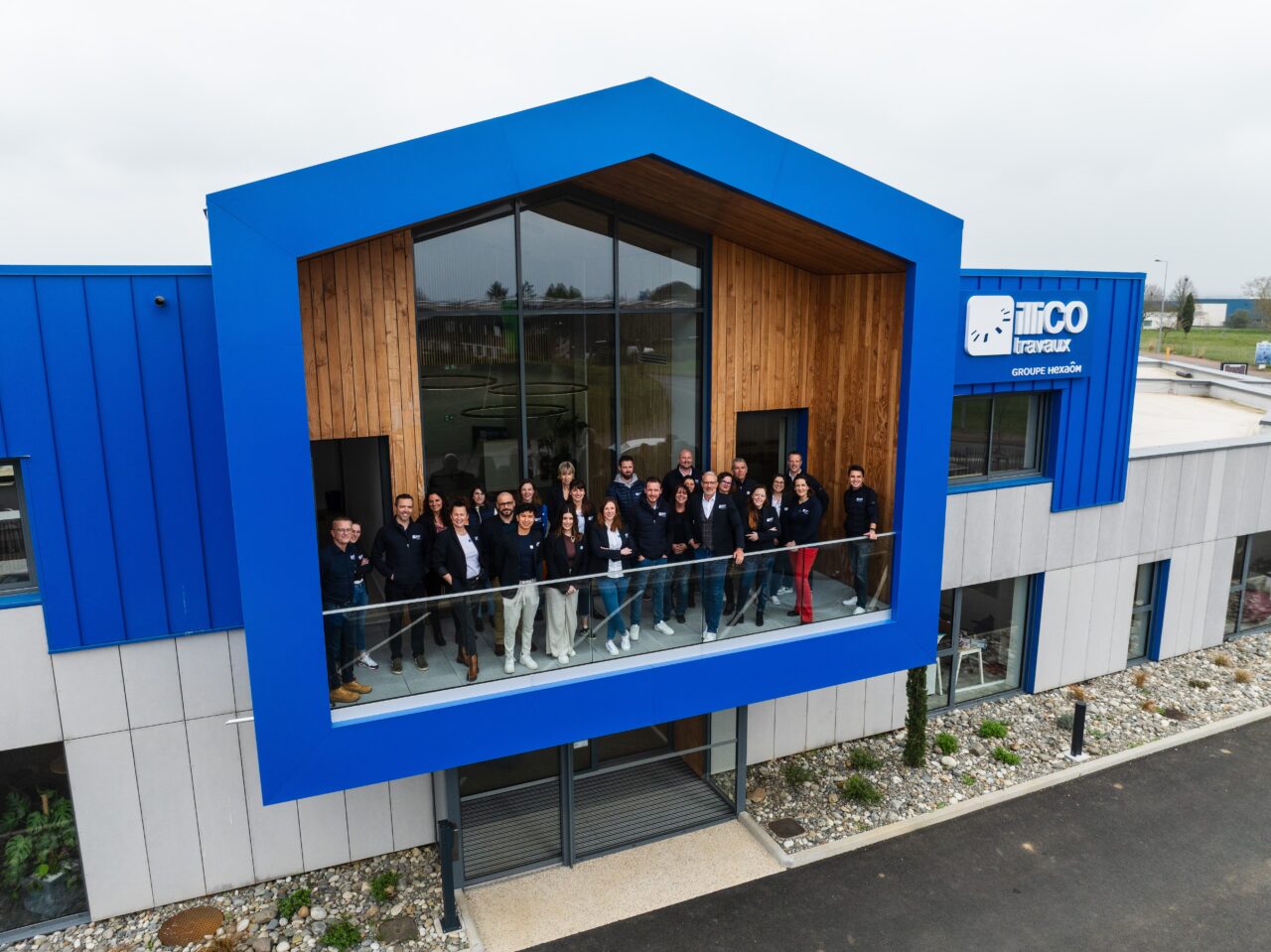 découvrez les avantages de faire appel à un courtier en travaux à paris 13 : gain de temps, accompagnement personnalisé, sélection des meilleurs artisans et optimisation de votre budget pour vos projets de rénovation.