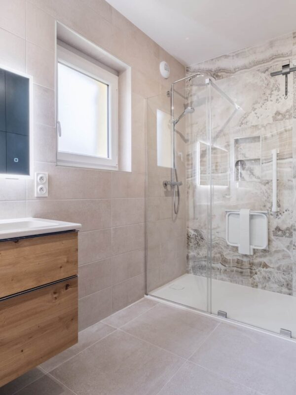 Rénovation salle de bain Paris 13ème : checklist des travaux à prévoir découvrez notre checklist complète pour la rénovation de salle de bain dans le 13ème arrondissement. suivez chaque étape pour un projet réussi : conseils, astuces et points essentiels à ne pas oublier !