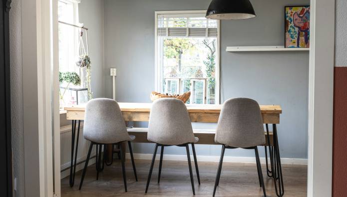 d&eacute;couvrez nos conseils pour choisir la meilleure entreprise de r&eacute;novation en 2025. comparez les crit&egrave;res importants, &eacute;vitez les pi&egrave;ges et trouvez des professionnels fiables pour r&eacute;ussir vos travaux !