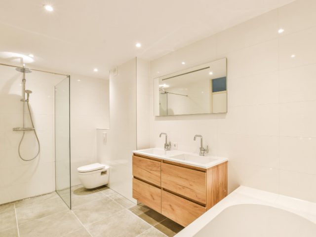 d&eacute;couvrez nos conseils pour bien choisir les couleurs lors de votre r&eacute;novation &agrave; paris 13 : harmonisez votre int&eacute;rieur avec des teintes tendances adapt&eacute;es &agrave; votre style et &agrave; votre espace.