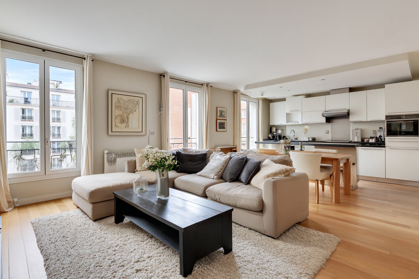 découvrez les tarifs moyens pour la rénovation d’un appartement à paris 13. conseils, fourchettes de prix et astuces pour budgéter votre projet en toute sérénité.