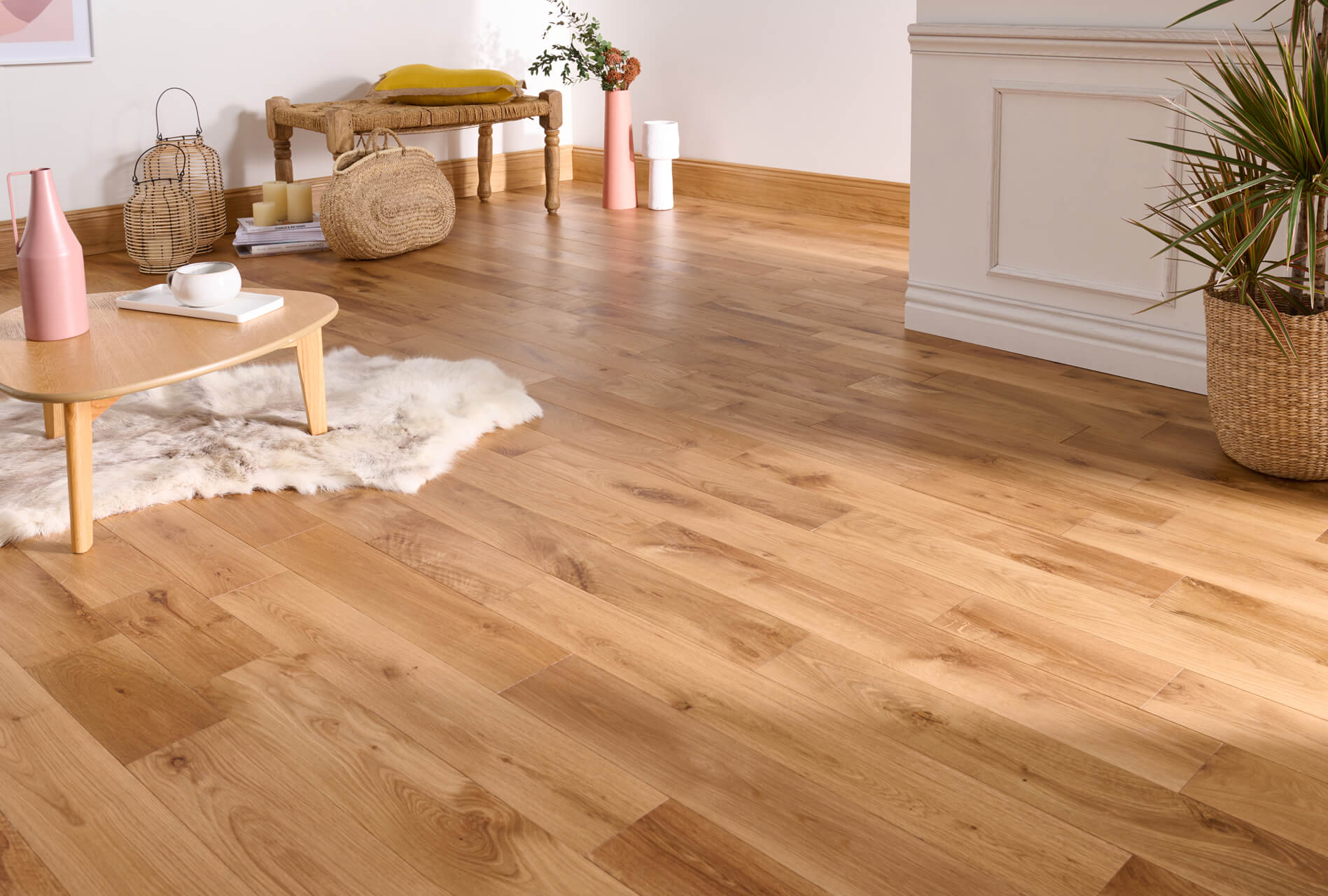 d&eacute;couvrez tout sur le parquet : types, avantages, conseils d&rsquo;entretien et inspirations pour donner du cachet &agrave; vos sols avec &eacute;l&eacute;gance et chaleur.