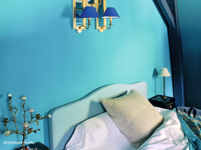 d&eacute;couvrez des id&eacute;es et conseils pour choisir et appliquer la peinture id&eacute;ale dans votre chambre. cr&eacute;ez une ambiance unique avec des couleurs tendance et des astuces d&eacute;co adapt&eacute;es &agrave; tous les styles.