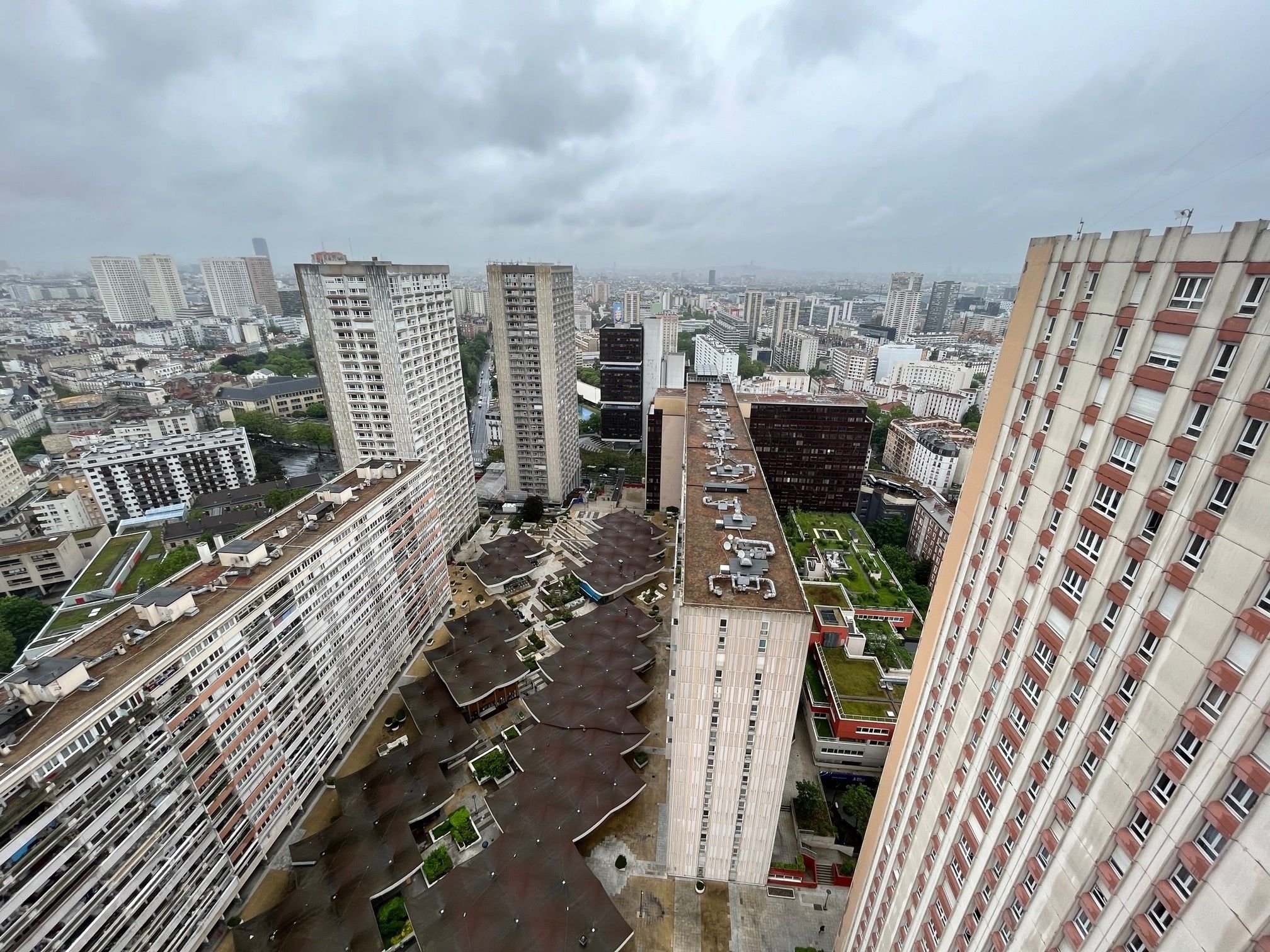 faites confiance à un promoteur spécialisé en rénovation à paris 13 pour transformer et valoriser vos biens immobiliers. conseils sur-mesure, expertise locale et accompagnement de qualité.