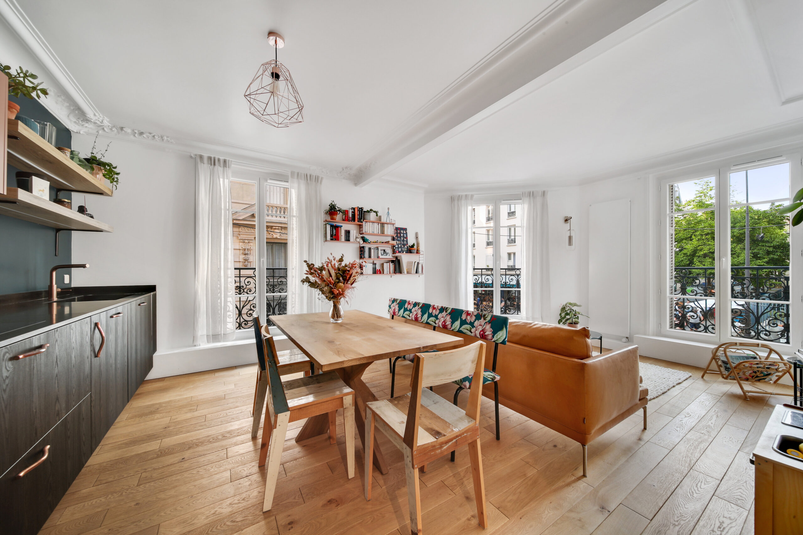 renovation appartement paris confiez la rénovation de votre appartement à paris à des experts. découvrez nos solutions sur-mesure pour moderniser, optimiser et valoriser votre bien, du concept à la réalisation.