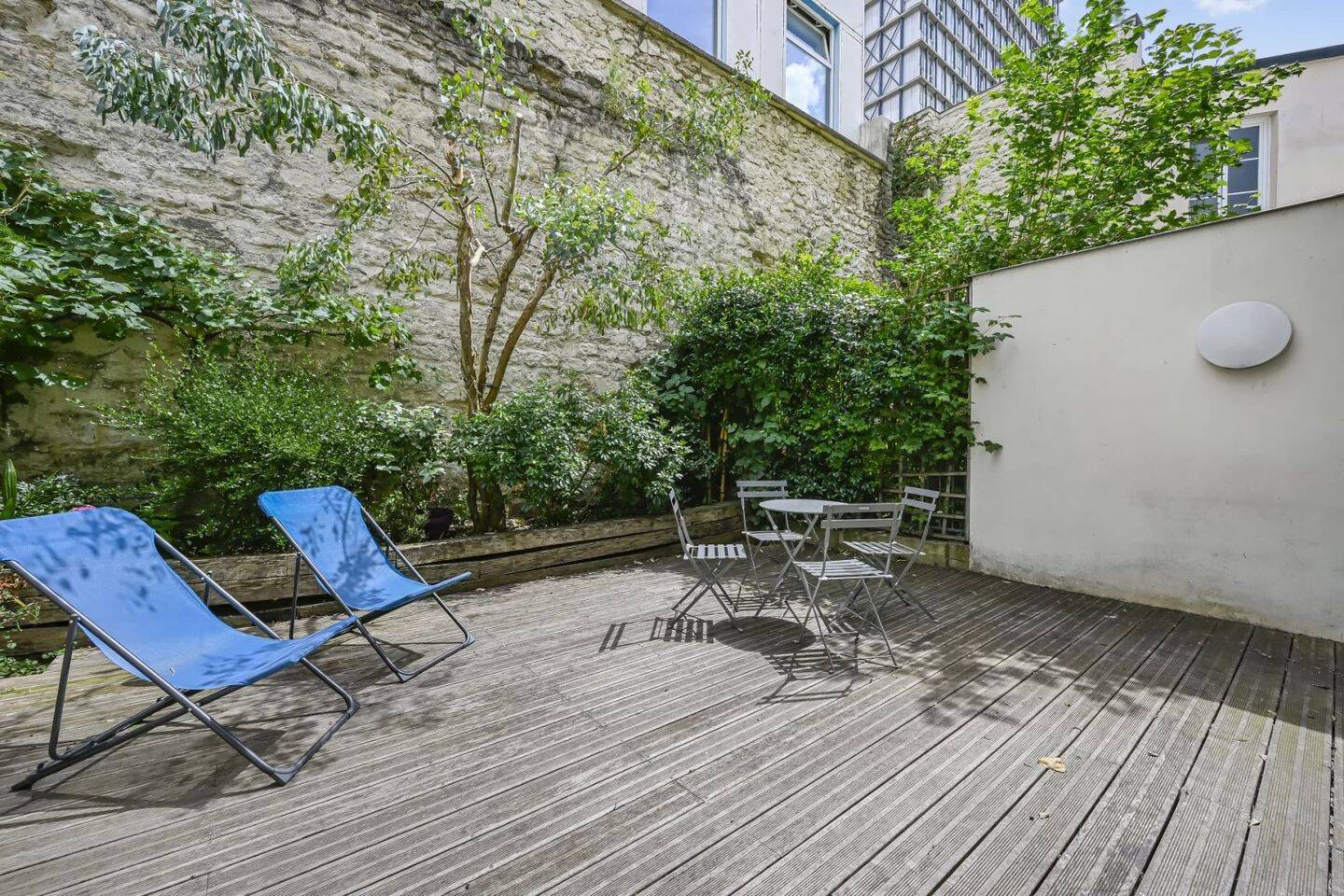 Rénovation de balcon et terrasse à Paris 13ème : idées 2025 confiez la rénovation de votre balcon ou terrasse à paris 13 à des experts. embellissez et valorisez votre espace extérieur avec des solutions sur-mesure et durables.