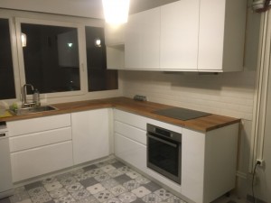 d&eacute;couvrez nos services de r&eacute;novation de cuisine dans le 13e arrondissement : conception sur mesure, modernisation, conseils personnalis&eacute;s et finitions de qualit&eacute; pour transformer votre espace culinaire selon vos envies.