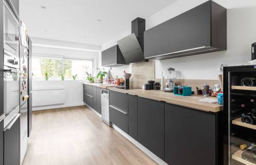 vous cherchez à rénover votre cuisine à paris 13 ? découvrez nos solutions sur mesure pour moderniser et optimiser votre espace. devis gratuit et accompagnement personnalisé.