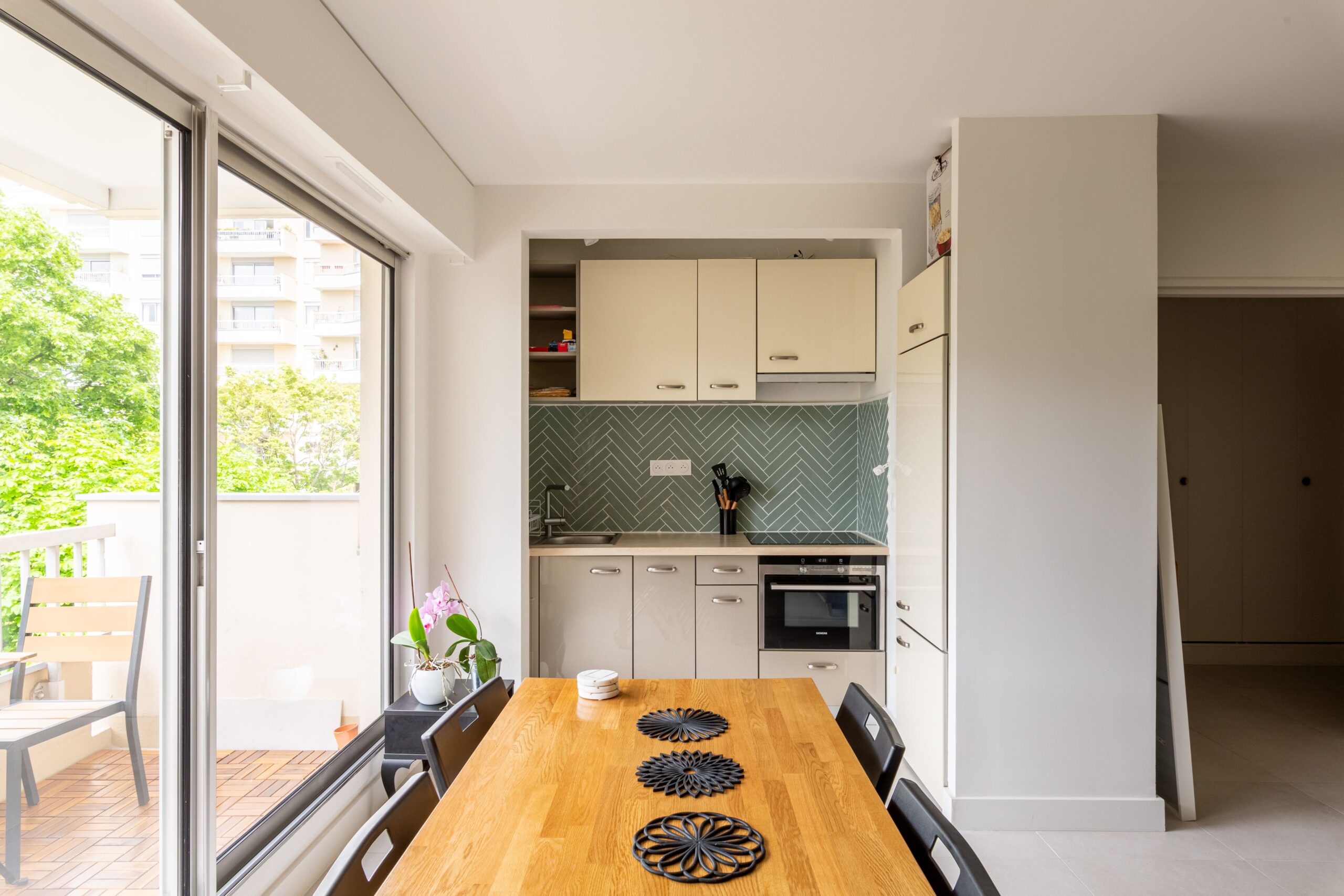 d&eacute;couvrez nos conseils et solutions pour la r&eacute;novation de votre maison : id&eacute;es de travaux, budget, aides financi&egrave;res et professionnels du b&acirc;timent. transformez votre logement selon vos envies !