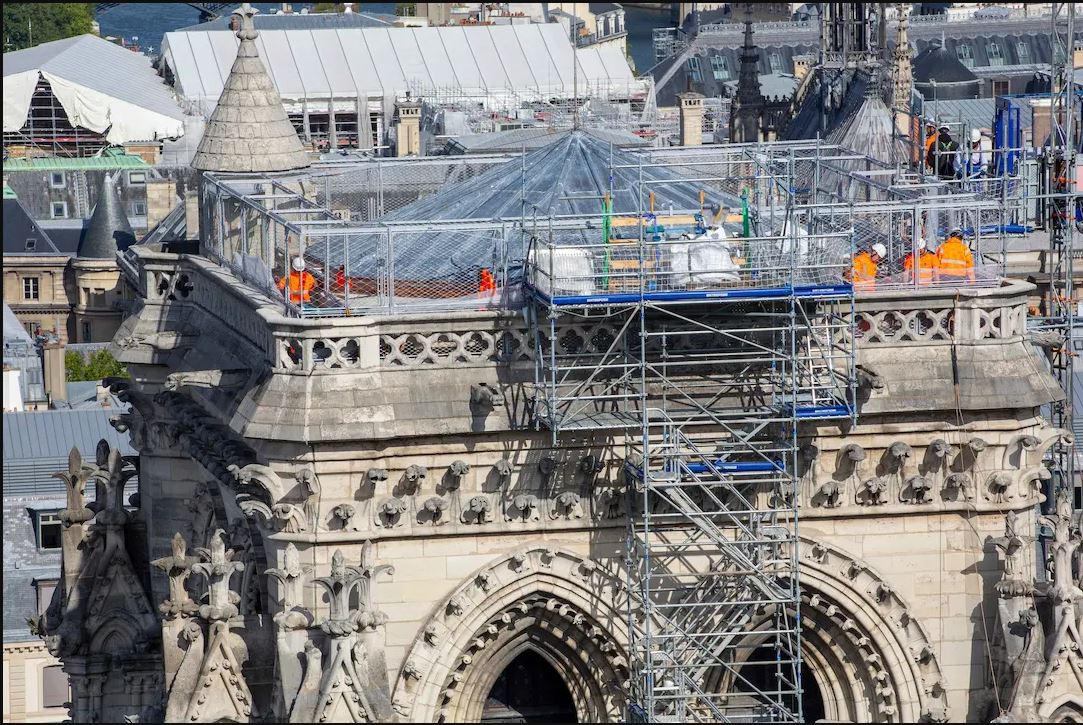 sp&eacute;cialistes de la r&eacute;novation de patrimoine &agrave; paris 13, nous restaurons vos biens anciens avec savoir-faire, respect de l&rsquo;authenticit&eacute; et mat&eacute;riaux de qualit&eacute;. demandez votre devis personnalis&eacute; !
