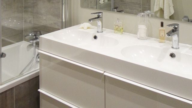 confiez la rénovation de votre salle de bain à paris 13 à des experts. conseils personnalisés, matériaux de qualité et finitions soignées pour transformer votre espace selon vos envies.