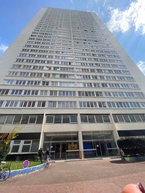 besoin de r&eacute;nover votre logement sinistr&eacute; &agrave; paris 13 ? notre &eacute;quipe sp&eacute;cialis&eacute;e intervient rapidement pour la remise en &eacute;tat apr&egrave;s sinistre : d&eacute;g&acirc;ts des eaux, incendie, vandalisme. devis gratuit et accompagnement personnalis&eacute;.