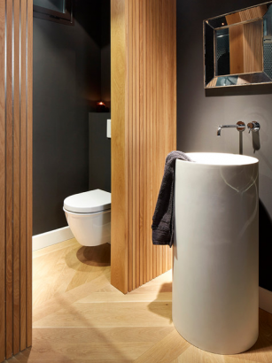 découvrez les avantages et inconvénients des toilettes séparées ou non lors de votre projet de rénovation à paris 13. conseils pratiques et idées pour optimiser votre espace !